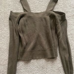 KENDALL KYLIE SWEATER